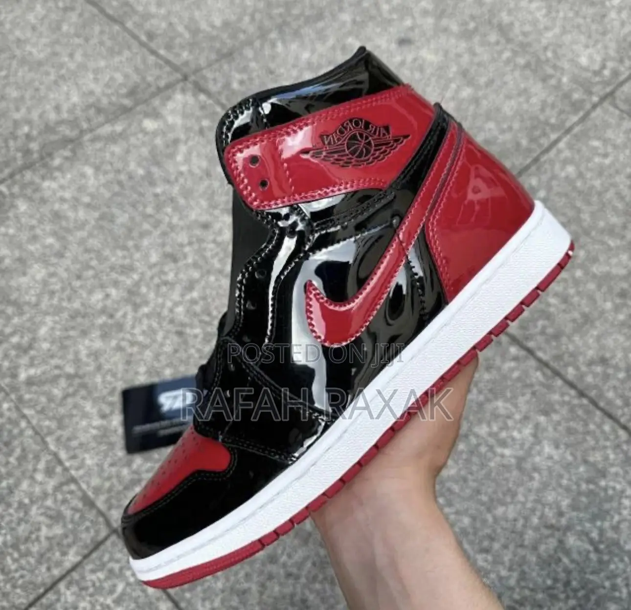 Nike Air Jordan 1 Retro High Og Black/Red Sneakers