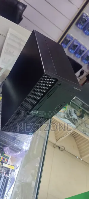 Desktop Computer Dell OptiPlex 3050 8GB Intel Core i5 HDD 500GB