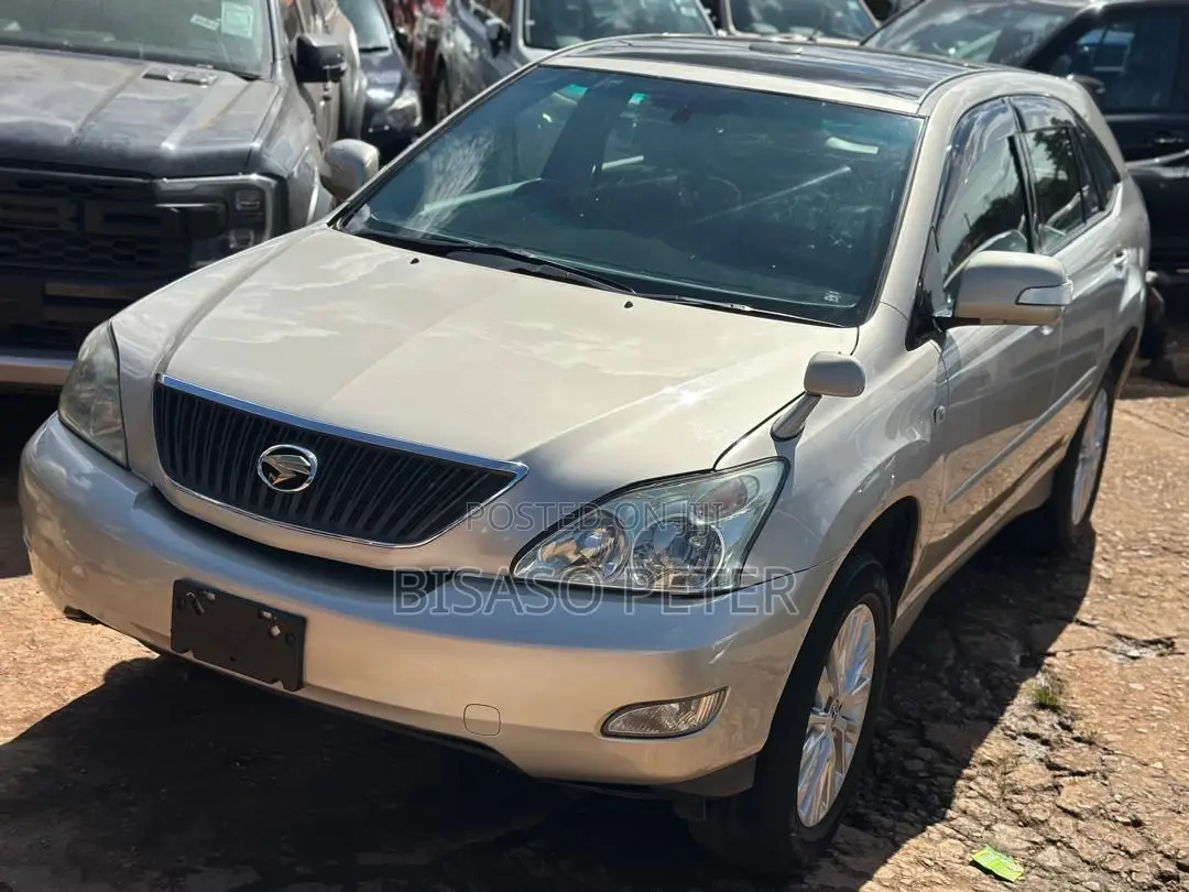 Toyota Harrier 2.4 2012 Gold