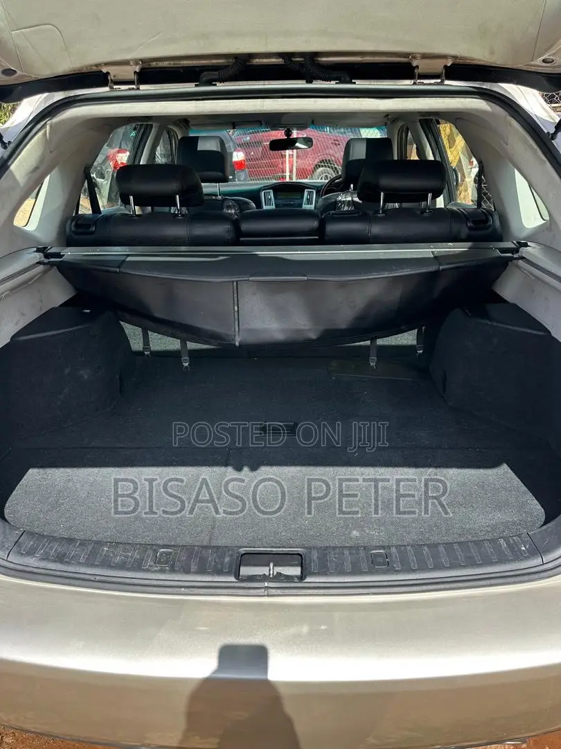 Toyota Harrier 2.4 2012 Gold
