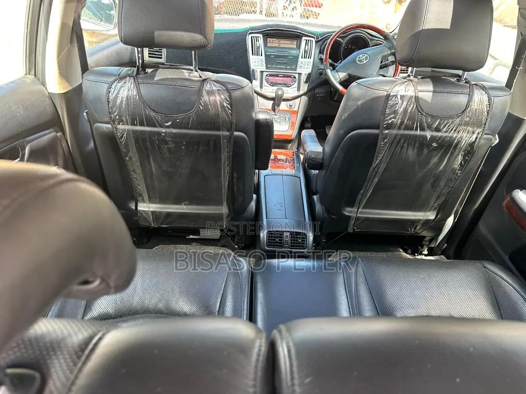 Toyota Harrier 2.4 2012 Gold