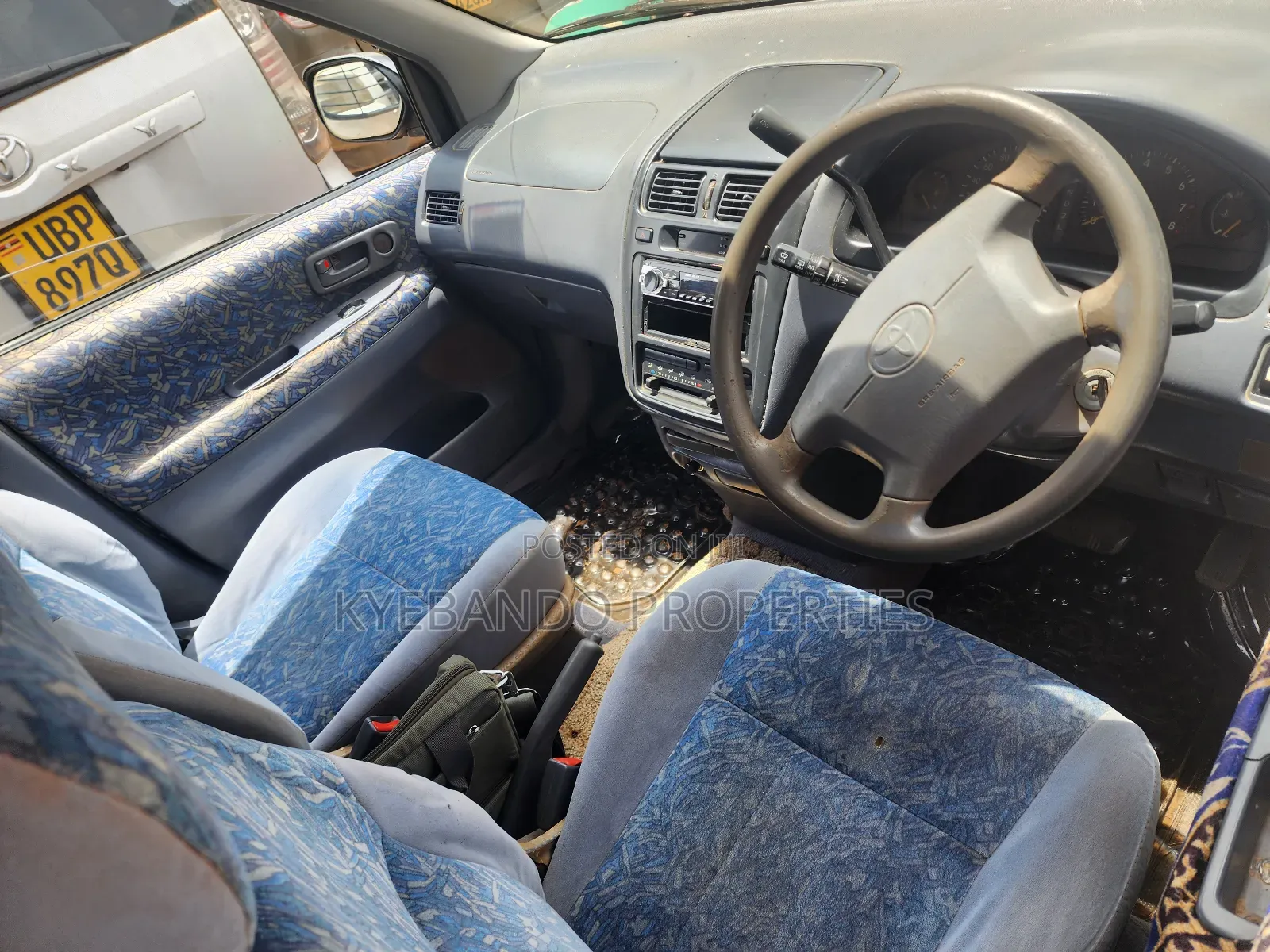 Toyota Ipsum 1999 Blue