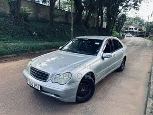 Mercedes-Benz C200 2001 Silver