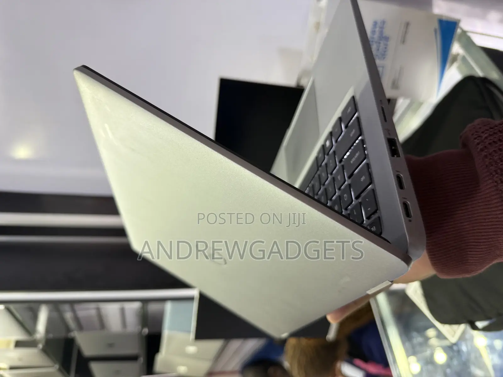 Laptop Dell Latitude 5330 16GB Intel Core I7 SSD 512GB