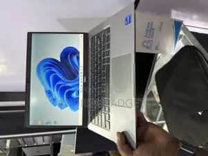 Laptop Dell Latitude 5330 16GB Intel Core I7 SSD 512GB
