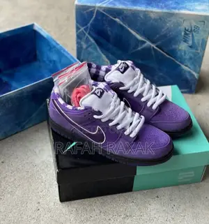 Purple Unisex Nike Sb Dunk Low Pro Sneakers