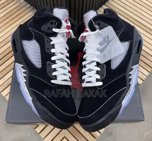 Original Air Jordan 5 Retro Og “Black Metallic” Sneakers