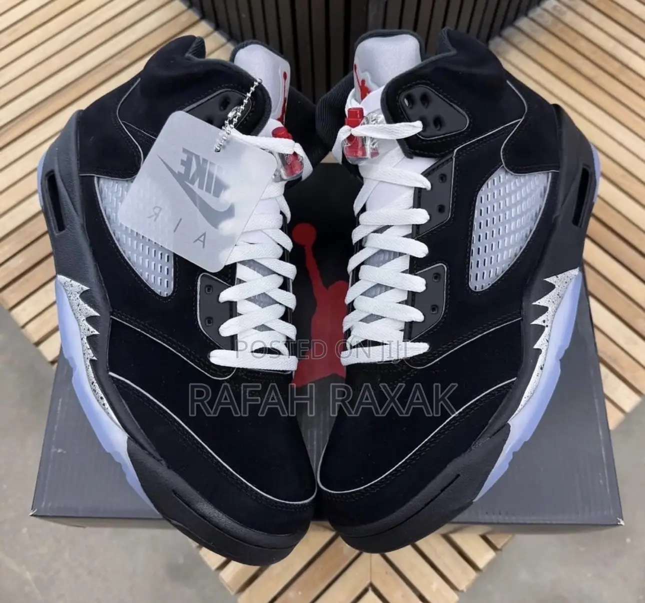 Original Air Jordan 5 Retro Og “Black Metallic” Sneakers
