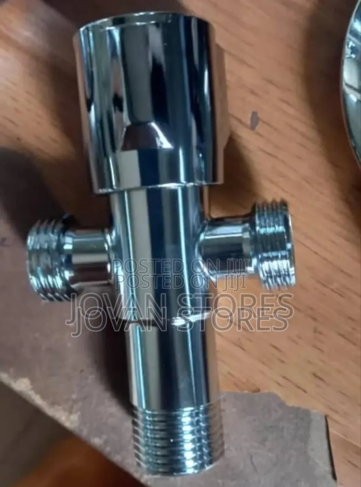 Cross Angle Valve