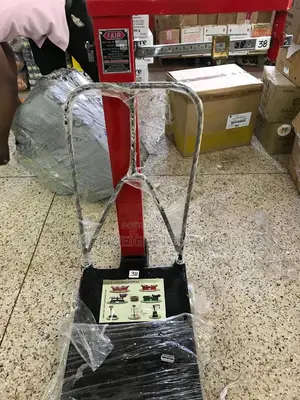 Strong and Accurate Mechanical Weighing Scales for Warehouse