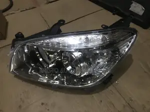 Headlamps Rav4 2006