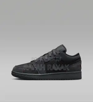 Nike Air Jordan 1 Low Se Craft “Dark Smoke Red” Sneaker