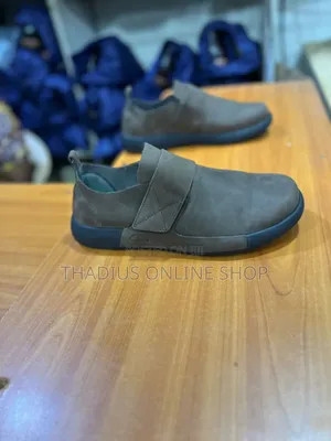 Super Original Clark Shoes