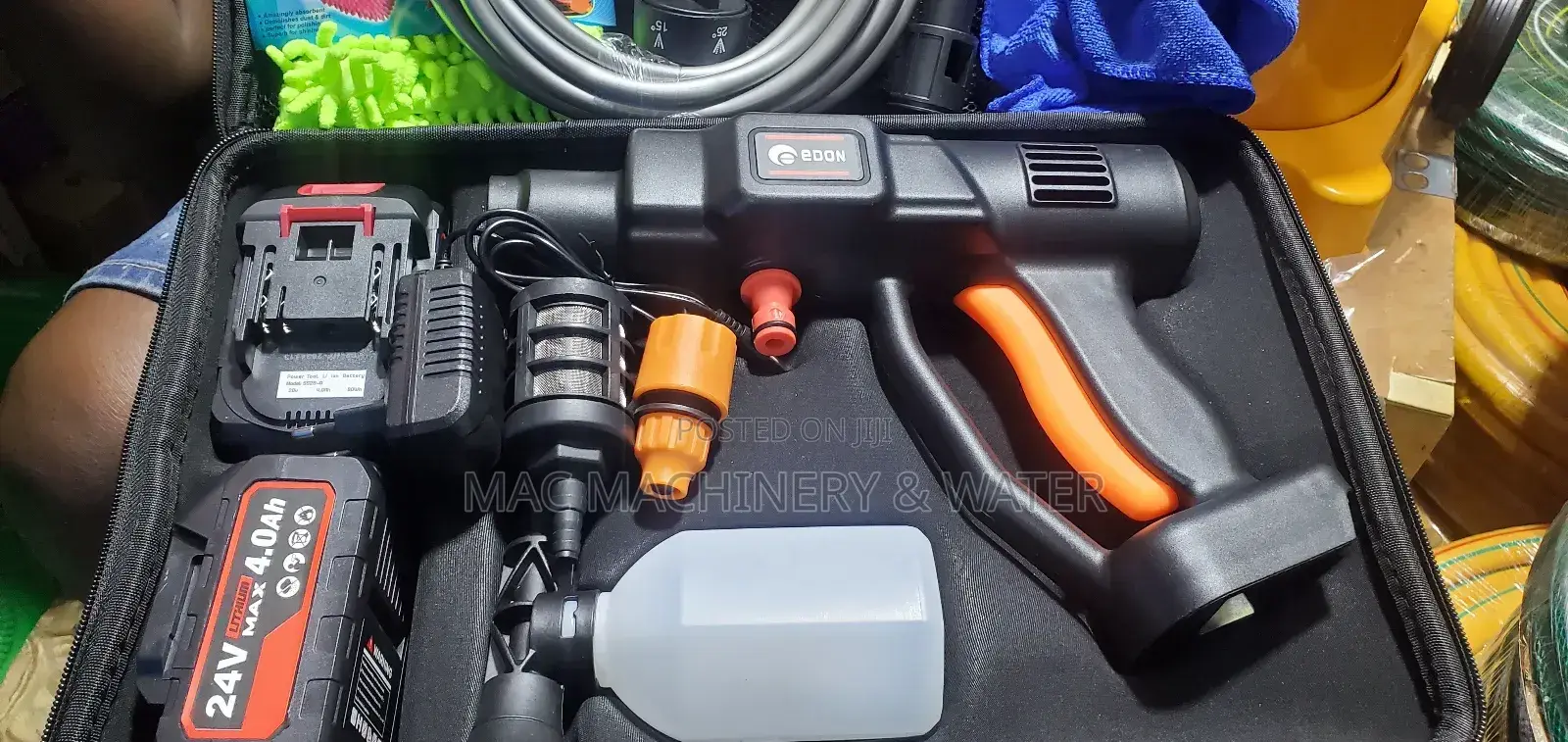 Cordless / Rechargeable/Battery Pressure Washer and Sprayer