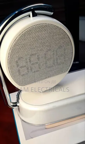 Creative Clock Wireless Charger With Night Light