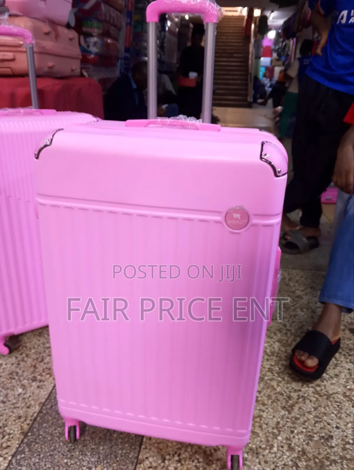 Rubber Plastic Suitcases. Medium. ( Pink)