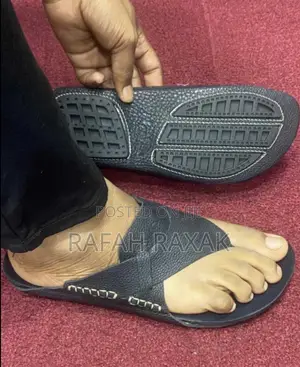 Men’S Clarks Leather Slipper Sandals