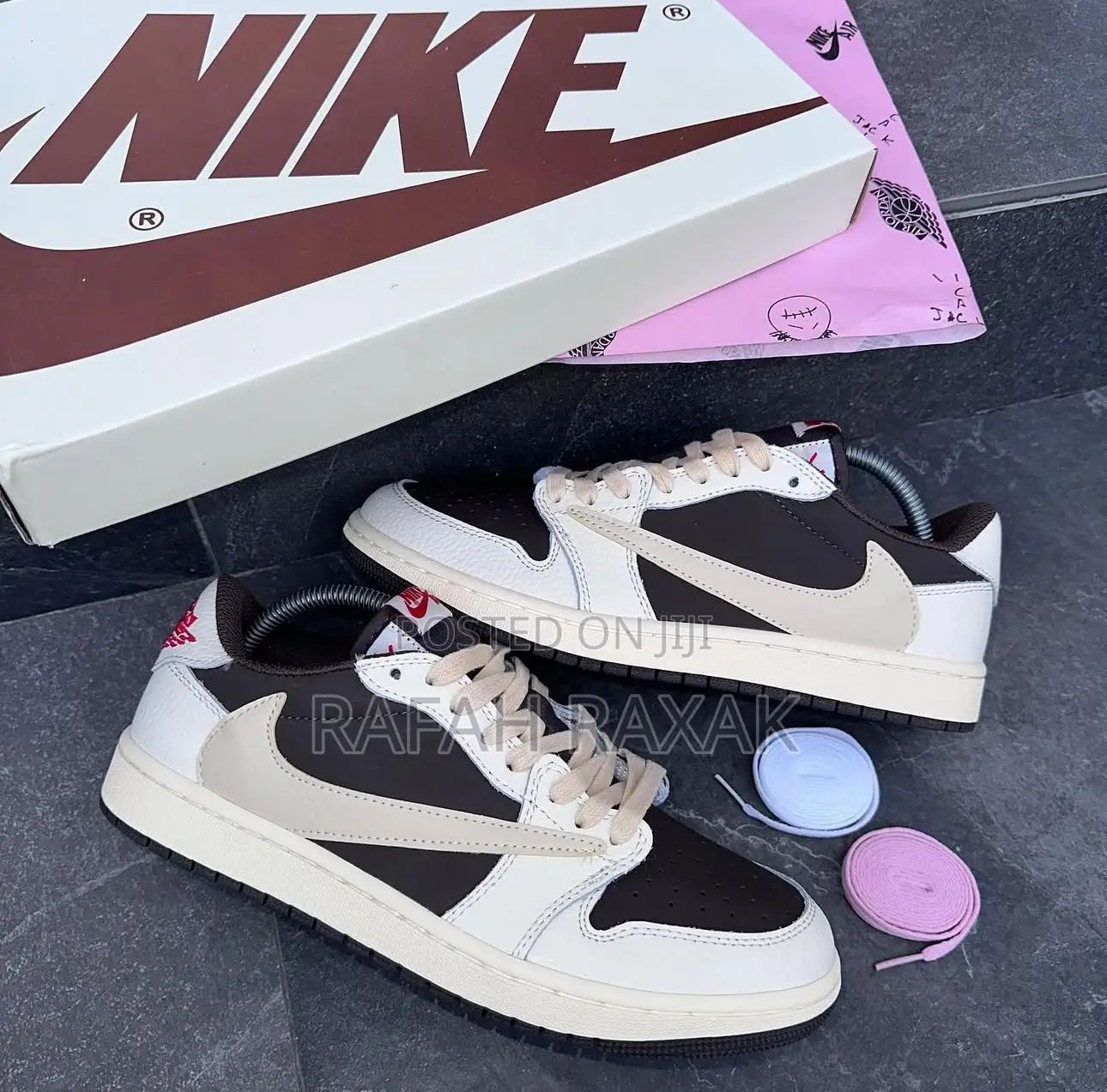 Unisex Jordan 1 Low X Cactus Jack Travis Scott Mocha Sneaker