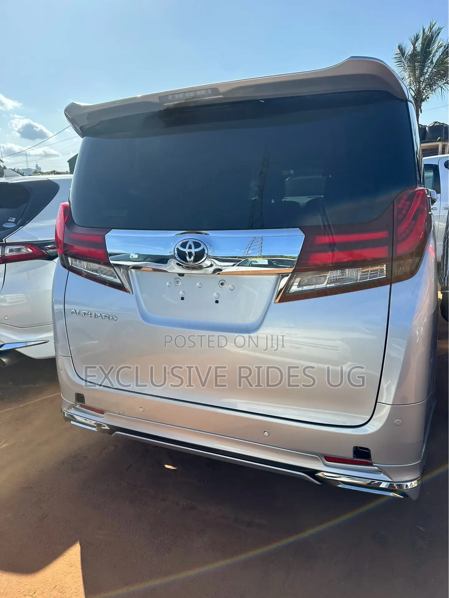 Toyota Alphard 2017 Silver