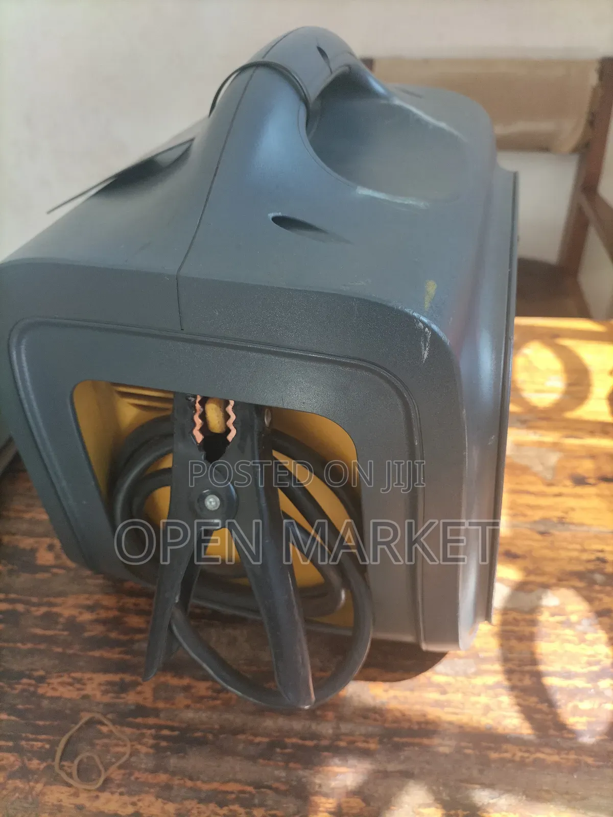 Car Jump Starter