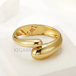 Good Quality Gold Chunky Bangles