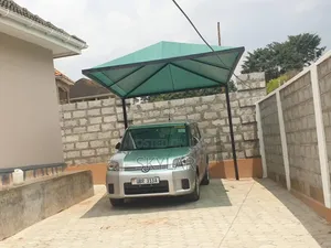 Car Tent / Car Port