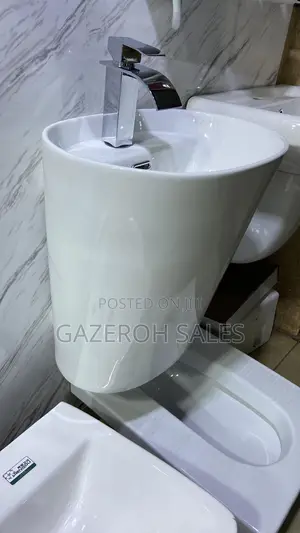 Freestanding Wash Hand Basin With Built-in Pedestal