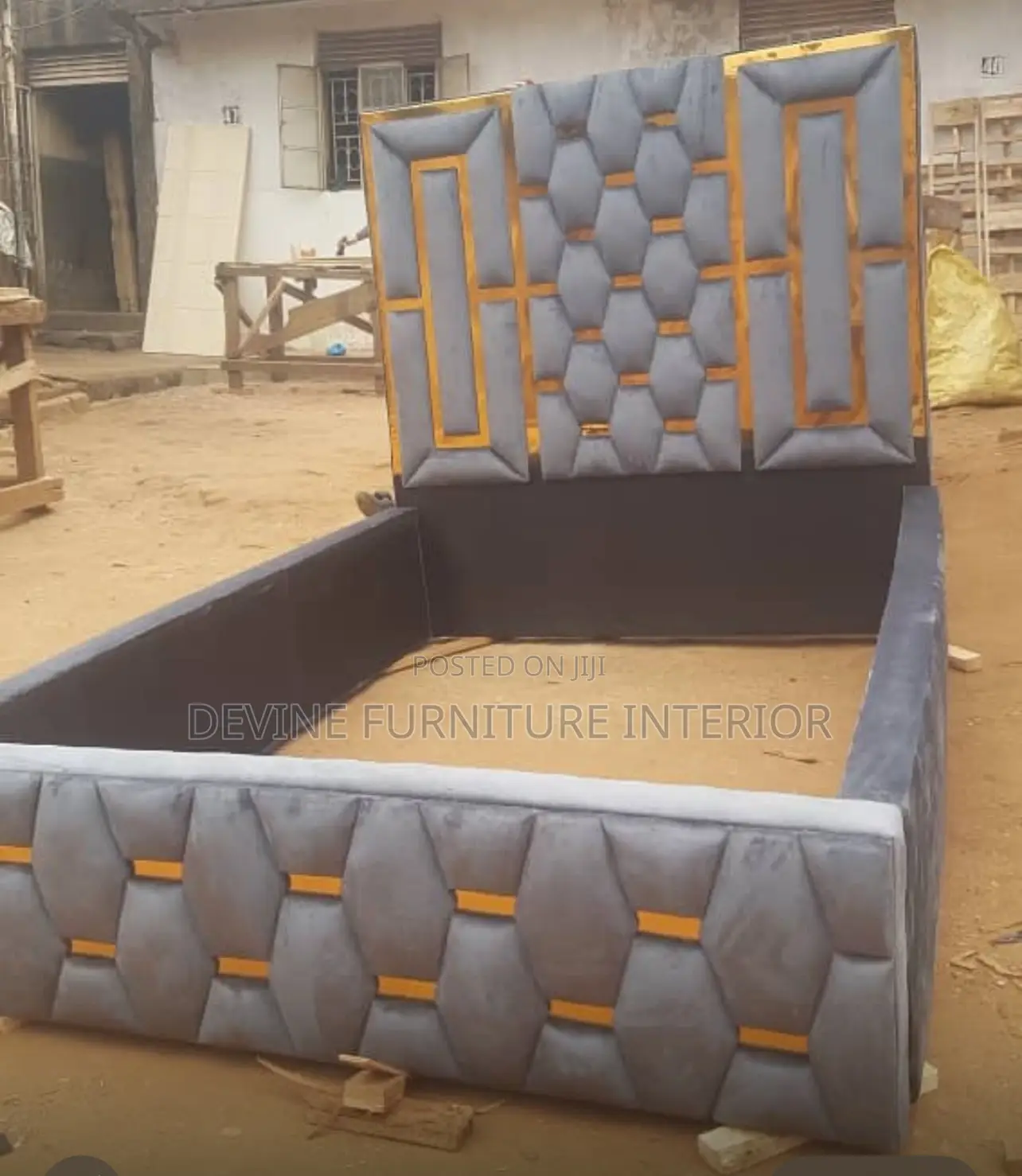 5by6 Bed in Grey Colour
