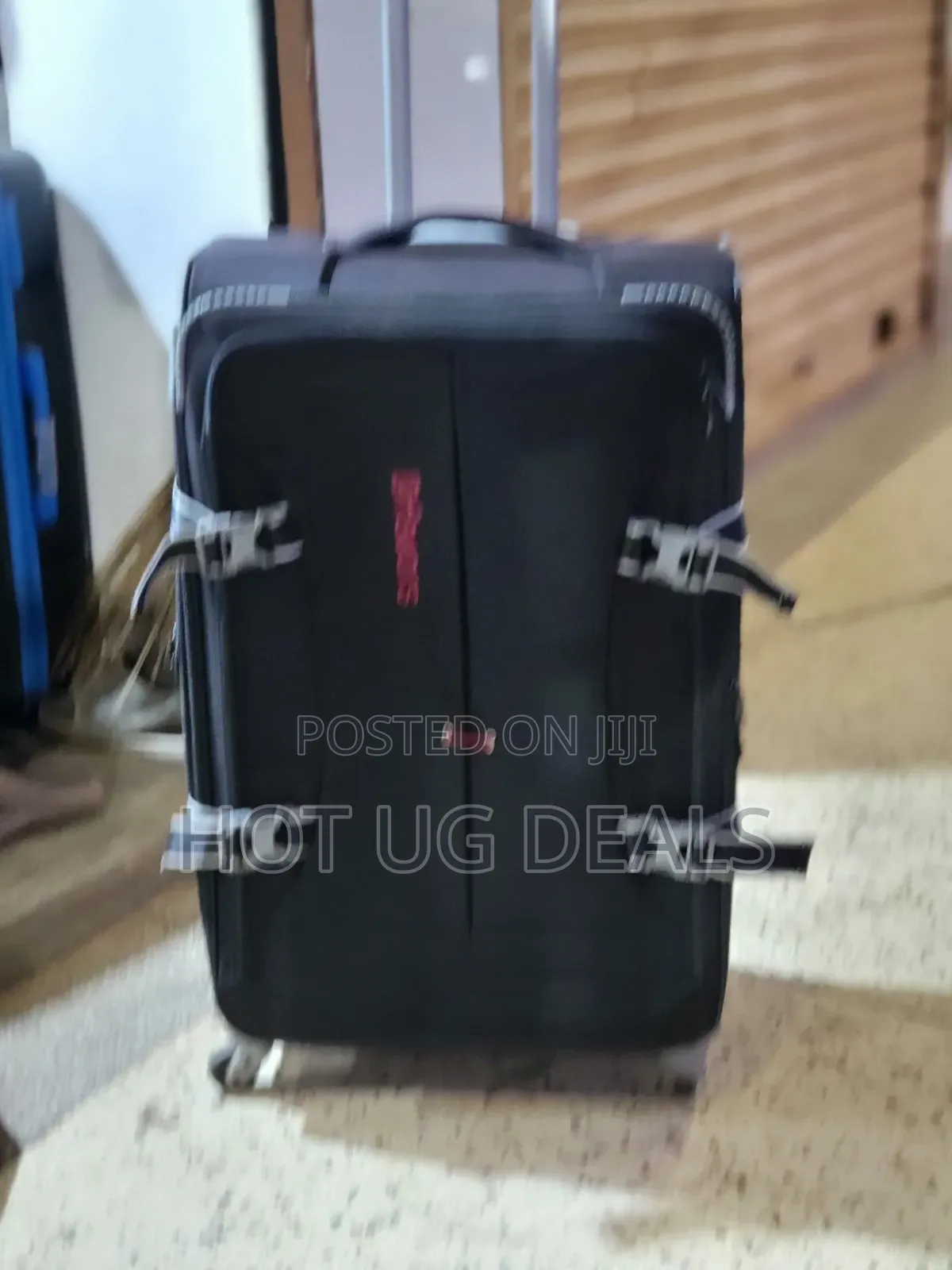 Dflavors Large Size Fabric Travelling Suitcase - Black