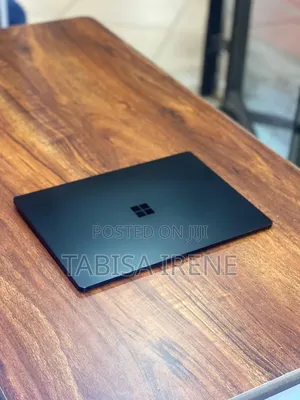 New Laptop Microsoft Surface Laptop 5 16GB Intel Core I7 SSD 512GB