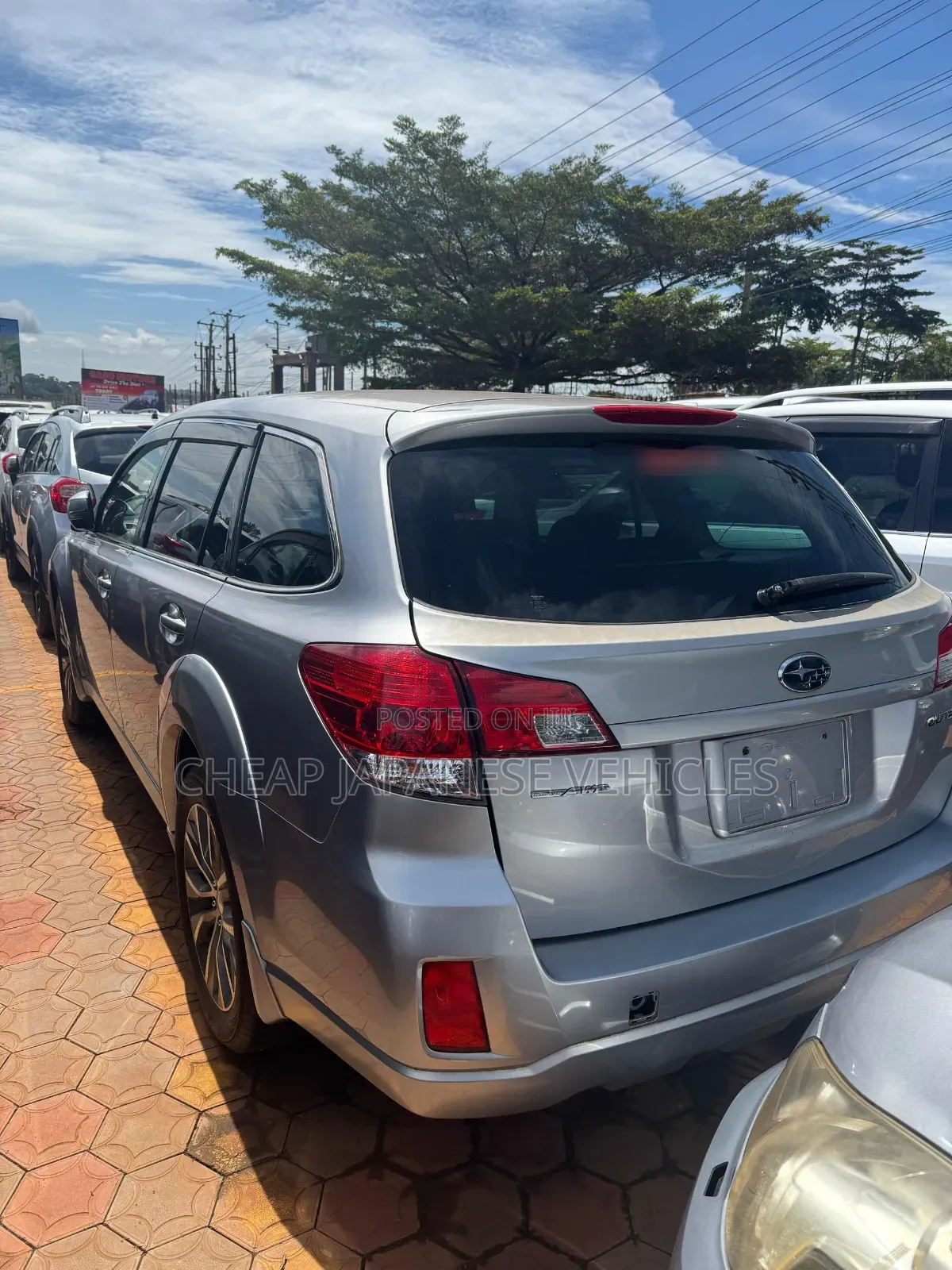 Subaru Outback 2.5i Premium PZEV 2012 Silver