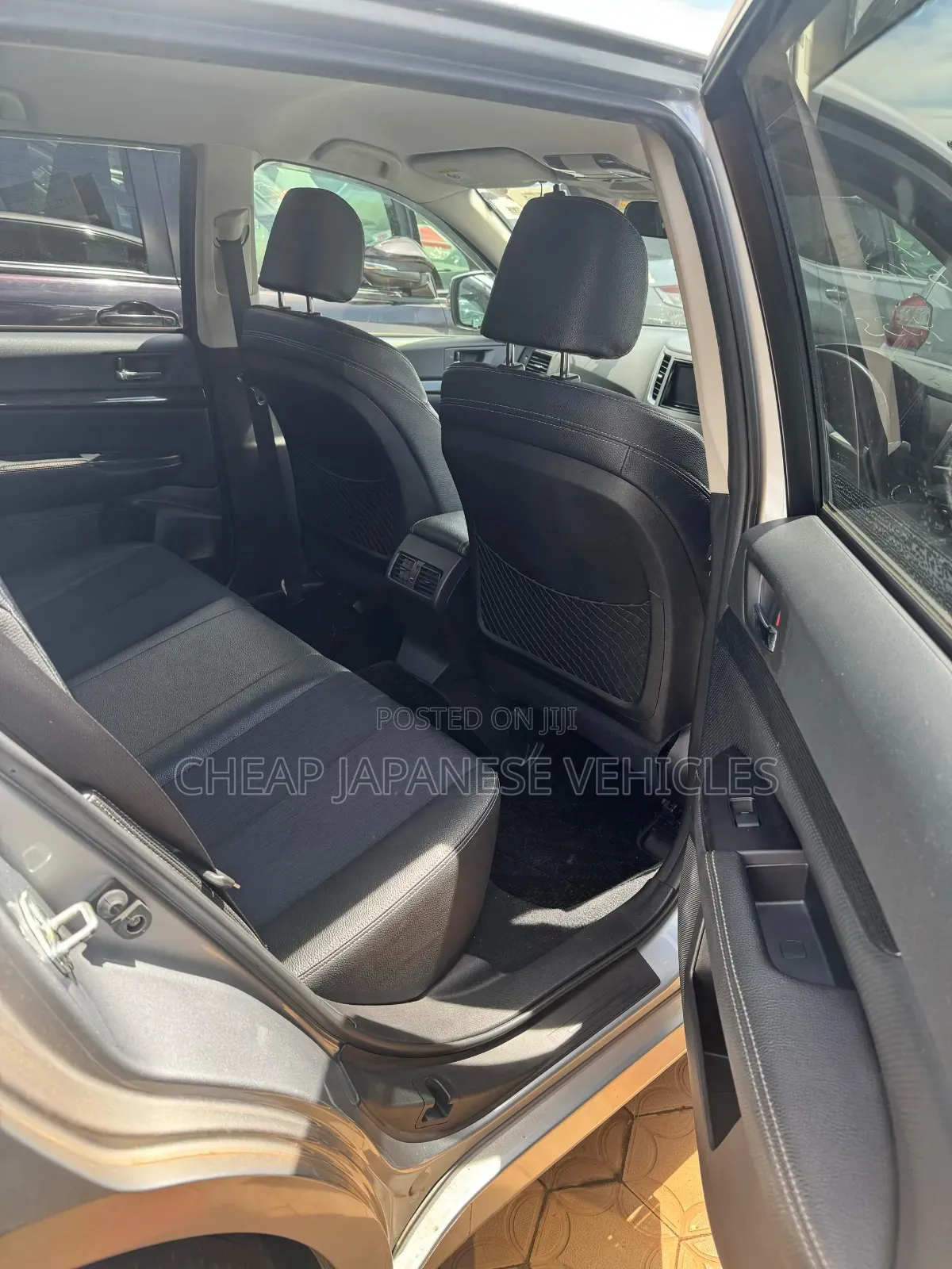 Subaru Outback 2.5i Premium PZEV 2012 Silver
