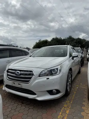 Subaru Legacy 2.5i Sport AWD 2017 White