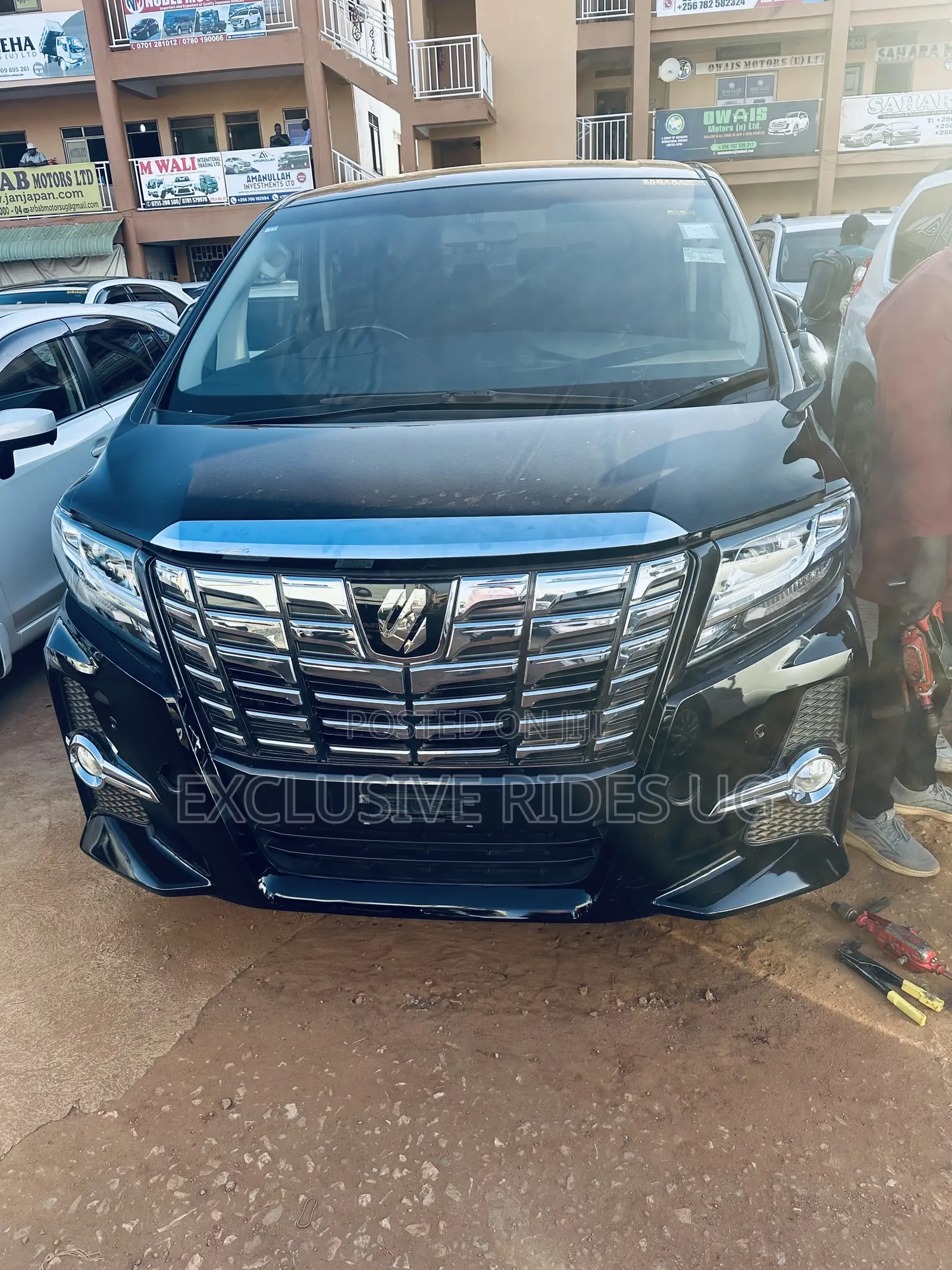 Toyota Alphard 2017 Black