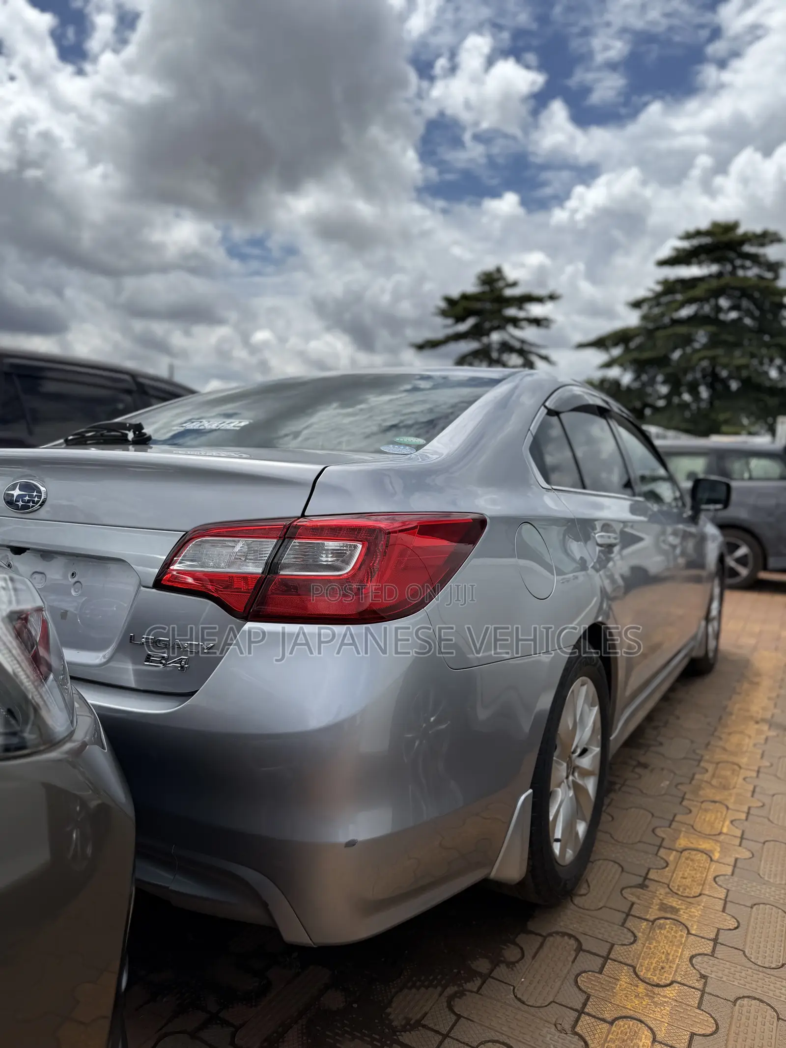Subaru Legacy 2.5i Premium AWD 2017 Silver