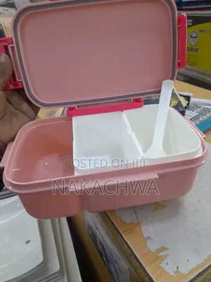 Its a Lunch Box for Baby Class Children Up to Top