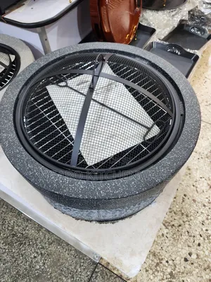 Fire Pit / Fire Place