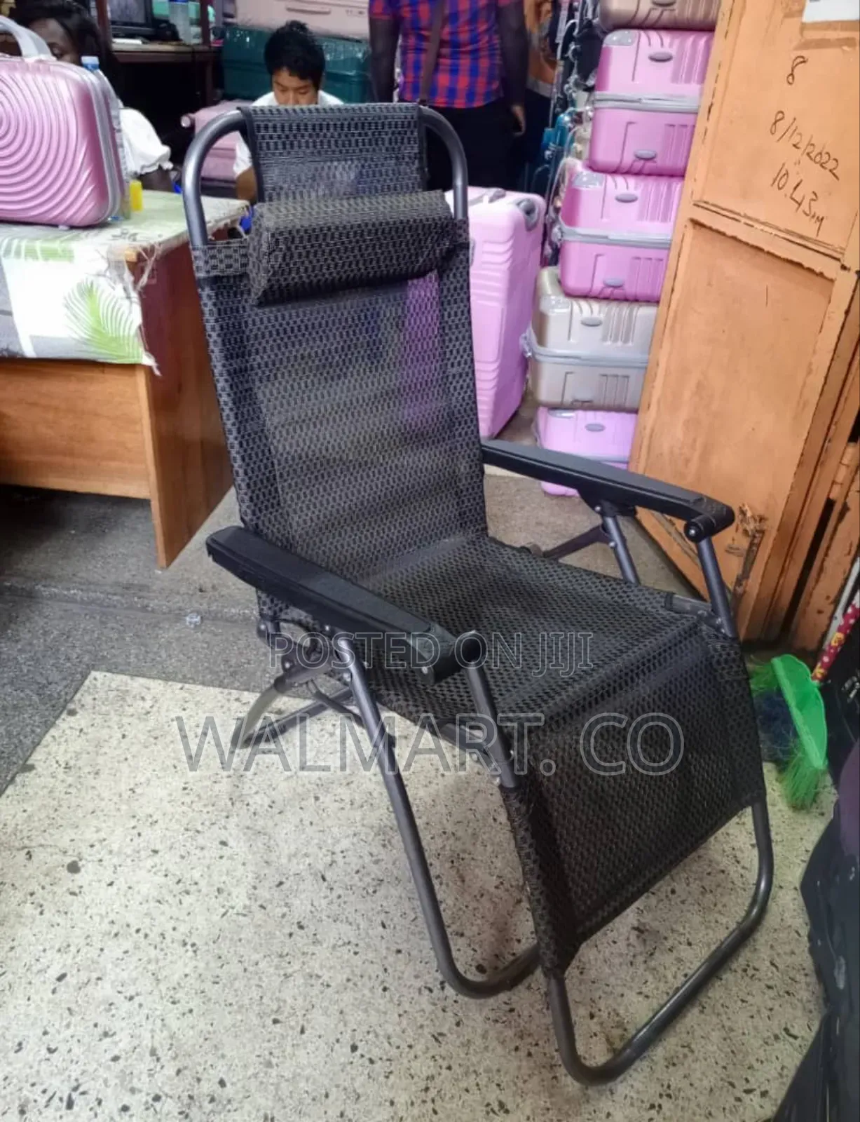 Foldable Resting Chair