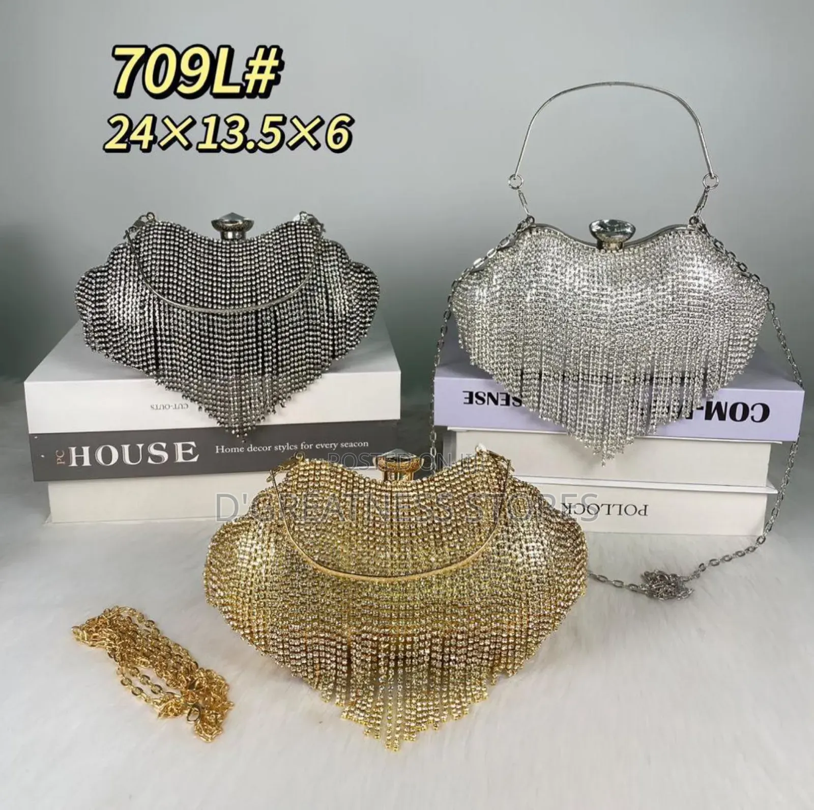 Fashioned Clutch Bag