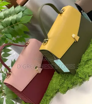 Medium Sized Cross Bag