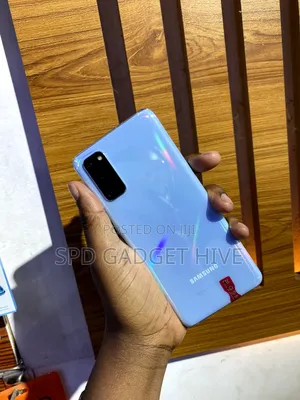 Samsung Galaxy S20 128 GB Blue