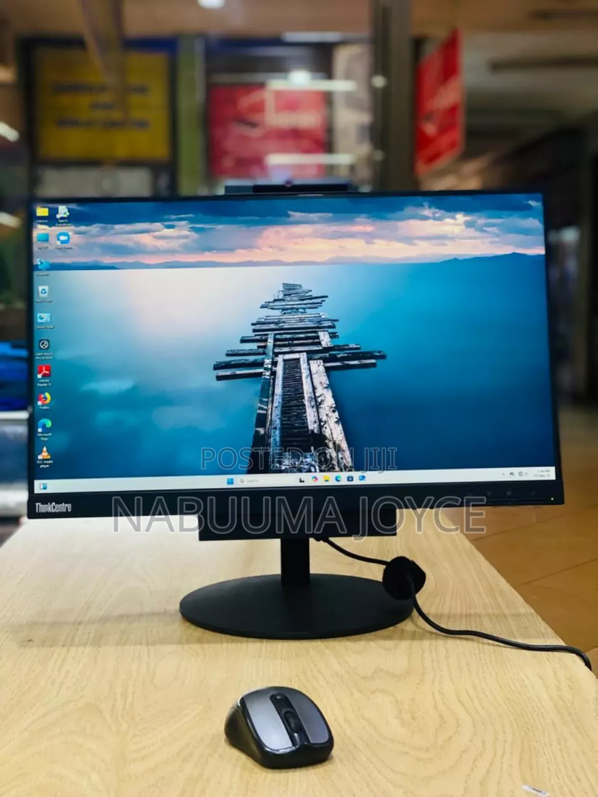 New Lenovo ThinkStation D30 8GB Intel Core I5 SSD 256GB