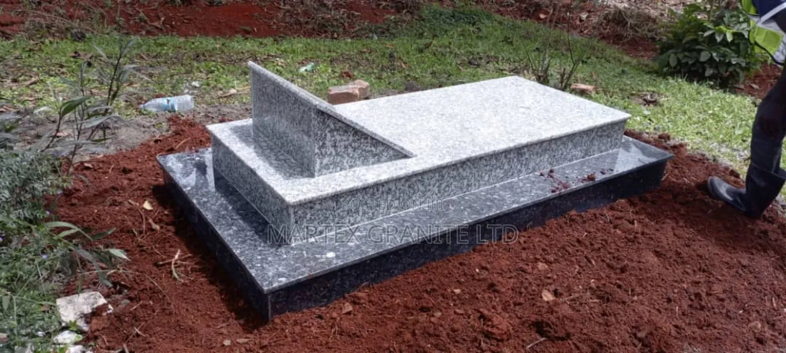 Grave Finishing