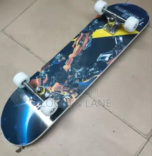 Concave Style Adult Skateboard