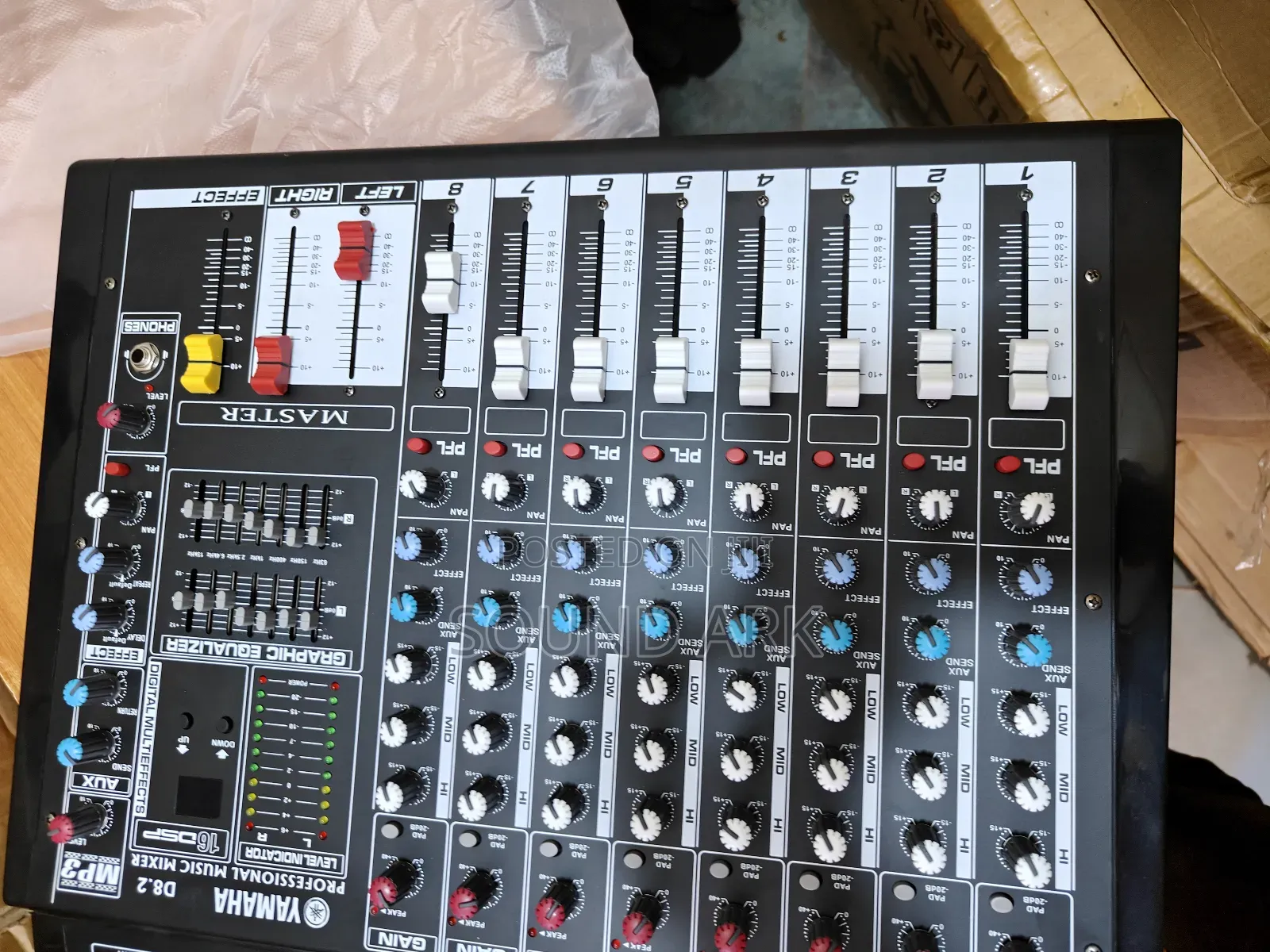 Amp Mixer Eight (8) Channels