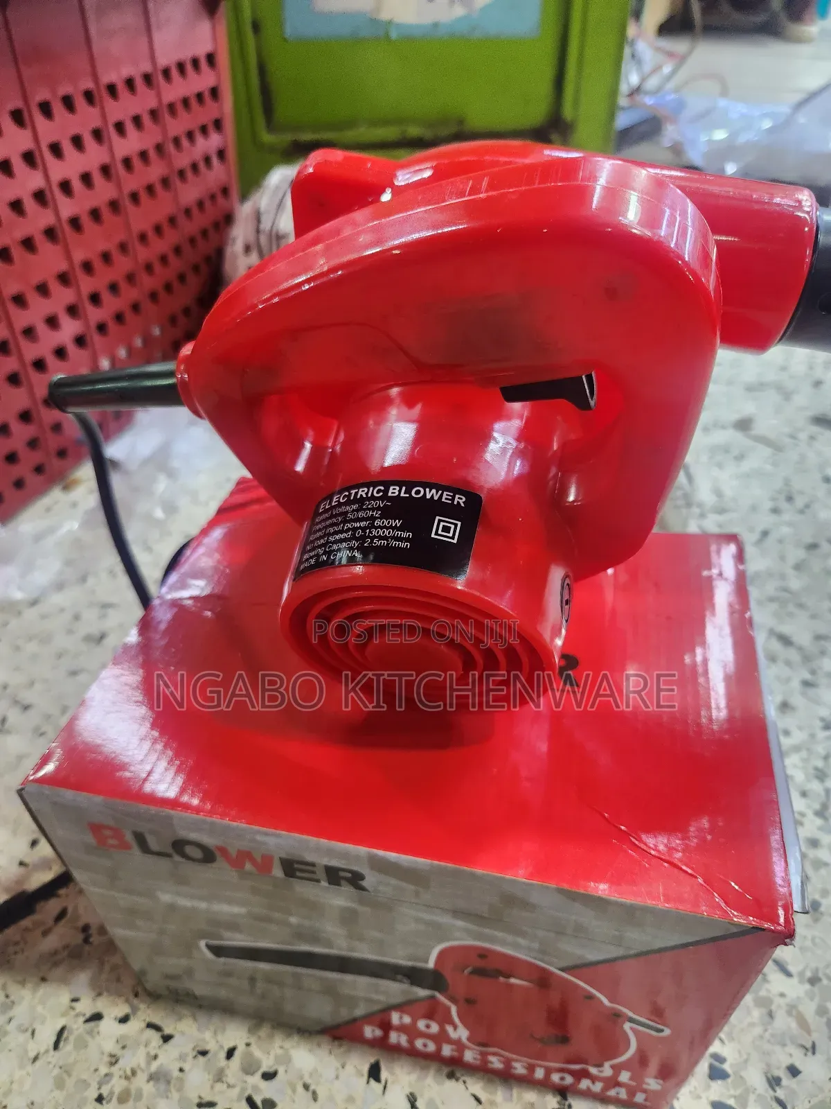 Cleaning Blower