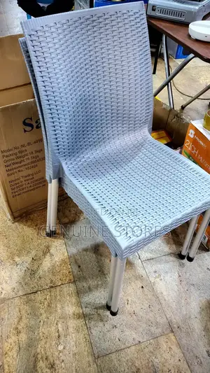 Restaurant Good Quality Plastic Chair.