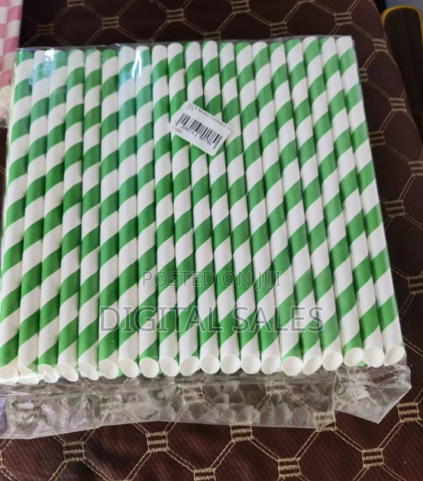 Green and White Striped Paper Straws
