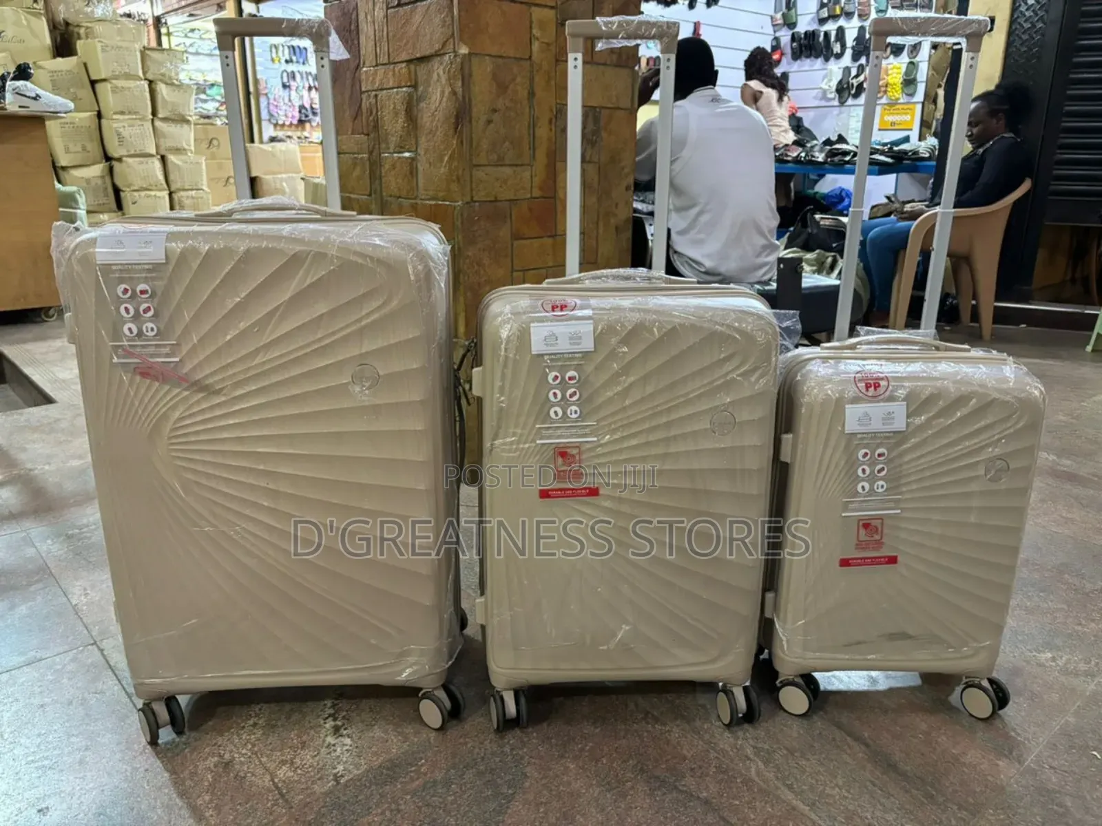 Travel Suitcases ( Plastic Material)