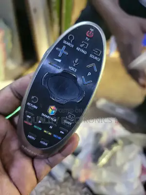 Samsung Tv Remote With Smartub and Voice Input